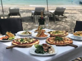 Гили Аир: Scallywags Beach Club