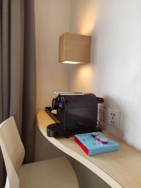 Джакарта: Liberta Hotel Kemang