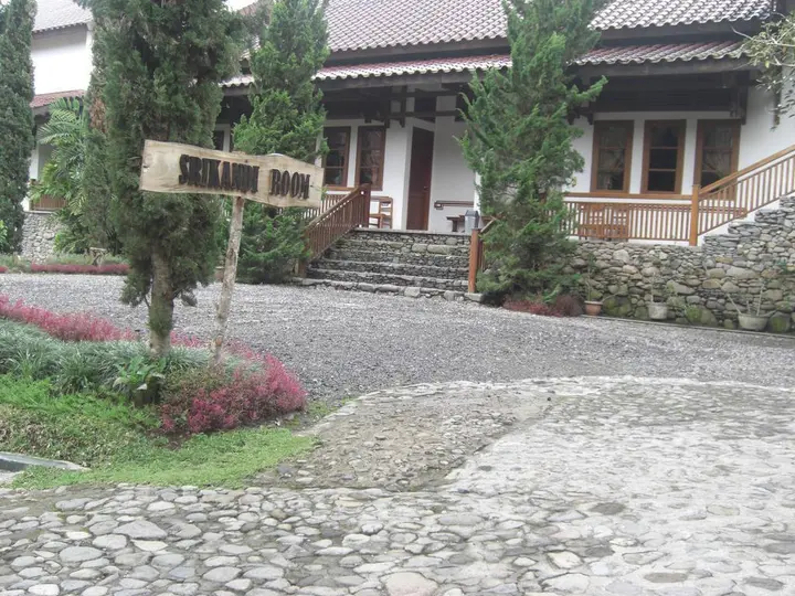 Караганьяр: Jawa Dwipa Resort and Convention