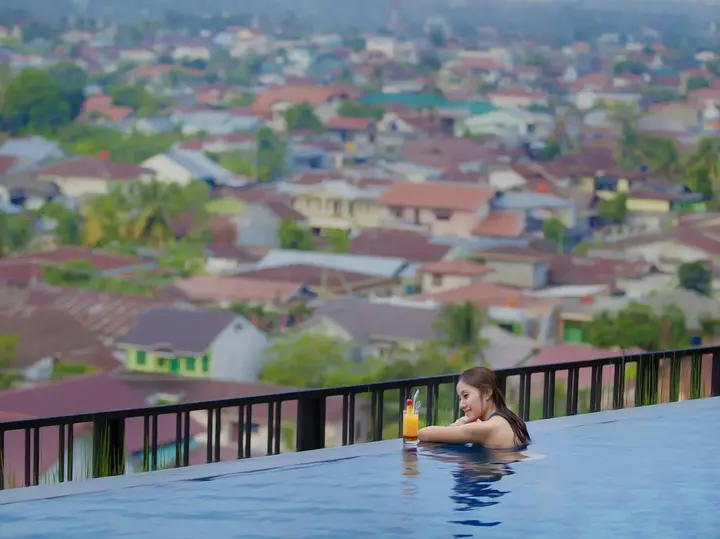 Пеканбару: Grand Central Hotel Pekanbaru