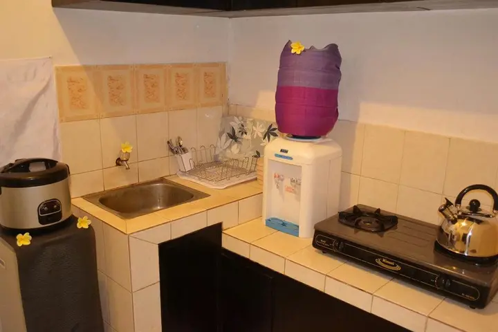 Сукавати: Kirana Homestay