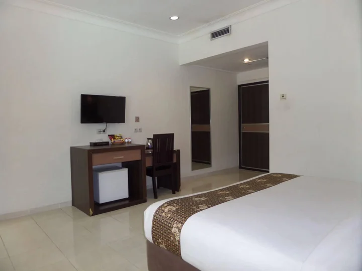 Джембер: Bintang Mulia Hotel