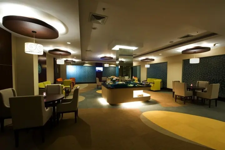 Медан: Emerald Garden International Hotel