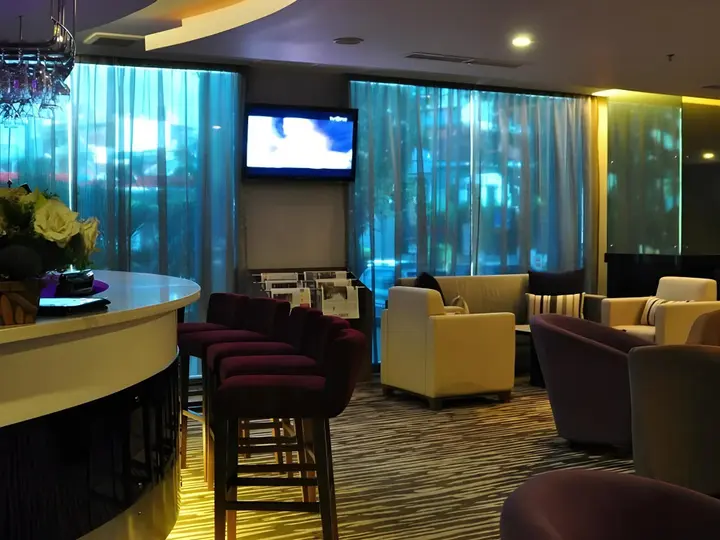 Медан: Emerald Garden International Hotel