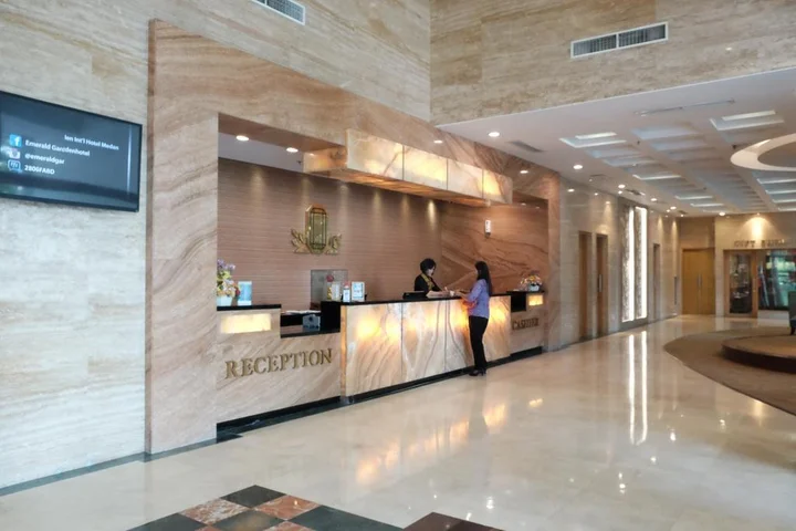 Медан: Emerald Garden International Hotel