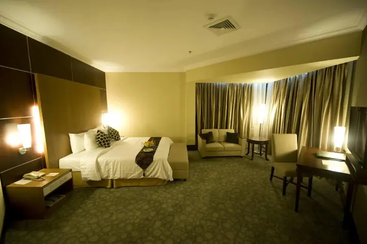 Медан: Emerald Garden International Hotel