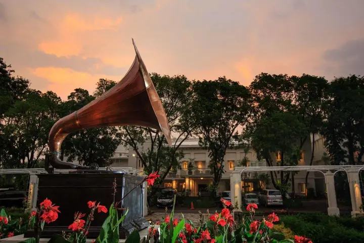 Маланг: The Graha Cakra Hotel
