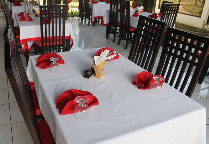 Каликбукбук: Ray Beach Inn Hotel