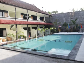 Каликбукбук: Ray Beach Inn Hotel