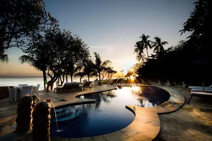 Тембок: Poinciana Resort Bali