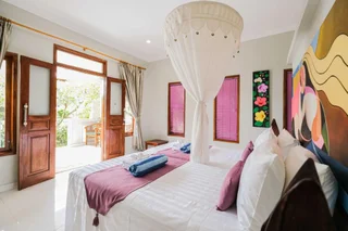 Тембок: Poinciana Resort Bali