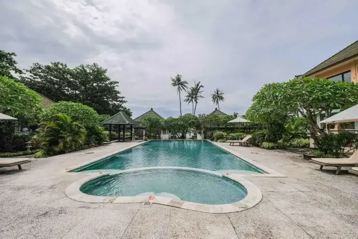 Тембок: Poinciana Resort Bali
