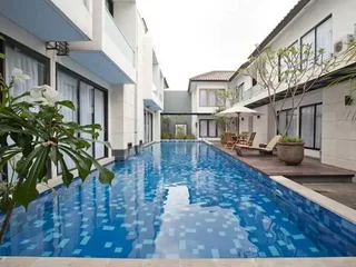 Джакарта: M Residence Menteng