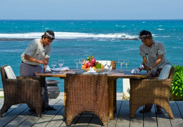 Сукавати: Majapahit Beach Villas