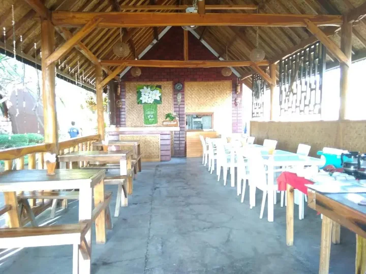 Гили Траванган: Balenta Bungalow