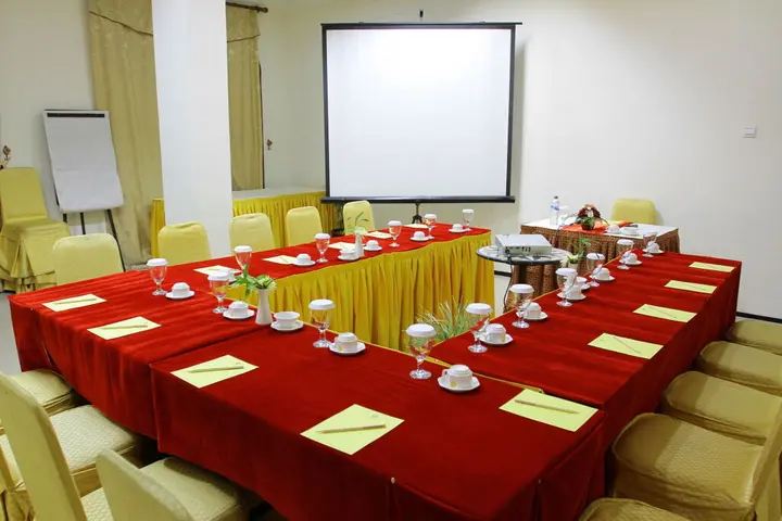 Маланг: The Grand Palace Hotel Malang