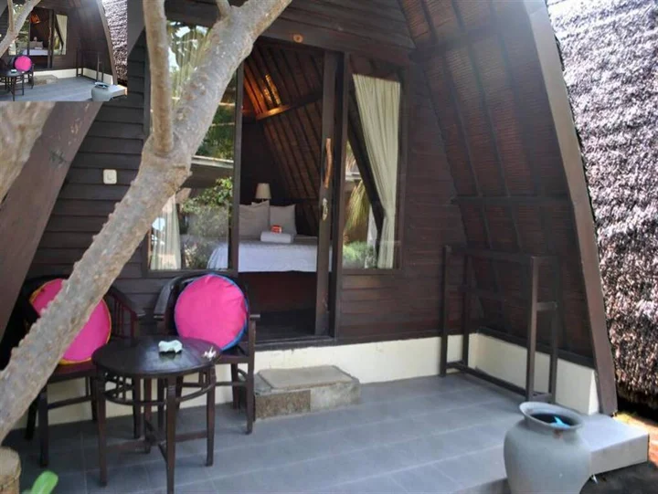 Гили Траванган: OYO 1544 Ozzy Cottage and Bungalow