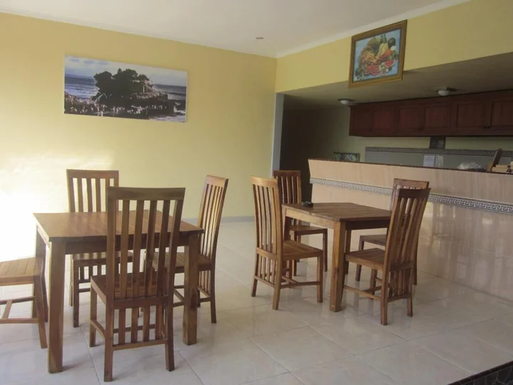 Чангу: Putu Guest House 2