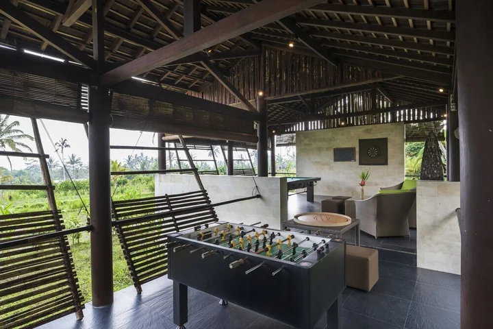 Тембок: Awan Biru Resort