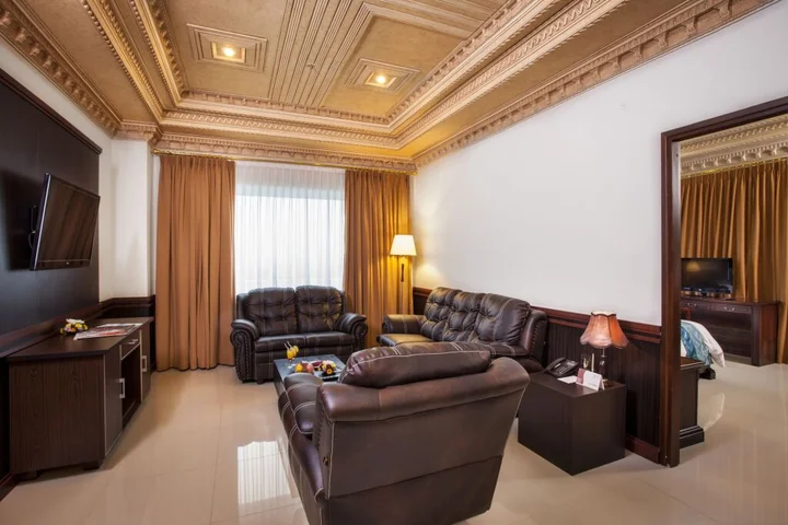 Батуретно: The Rich Jogja Hotel