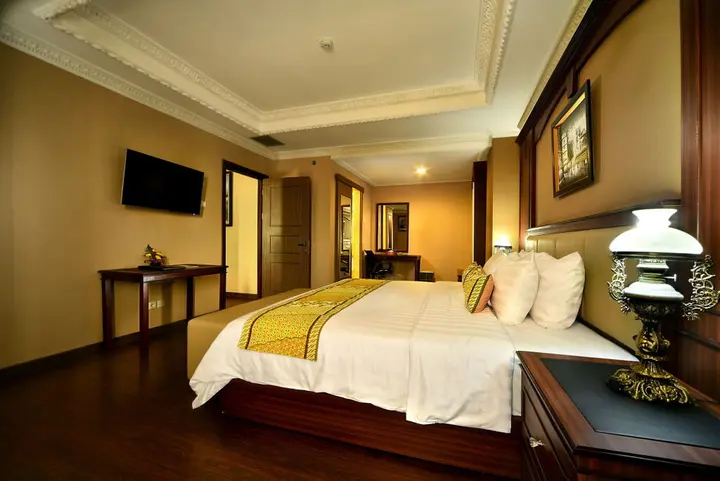 Батуретно: The Rich Jogja Hotel