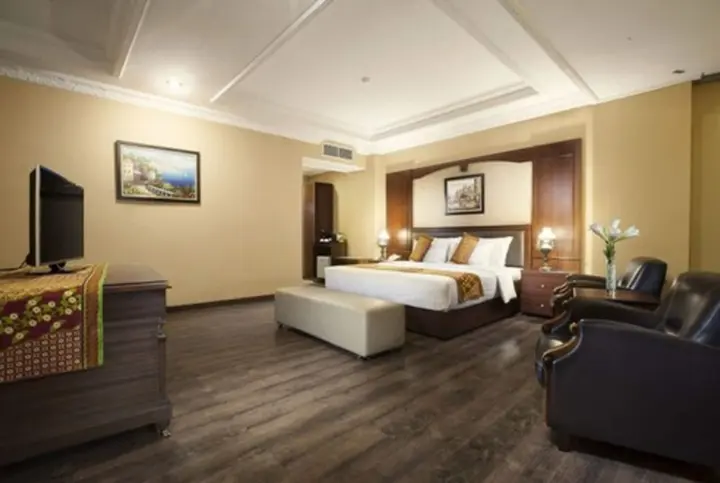 Батуретно: The Rich Jogja Hotel