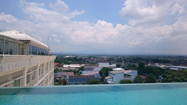 Батуретно: The Rich Jogja Hotel