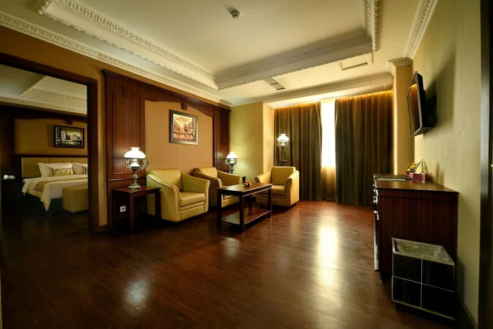 Батуретно: The Rich Jogja Hotel
