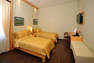 Маланг: COZY Boutique Guest House