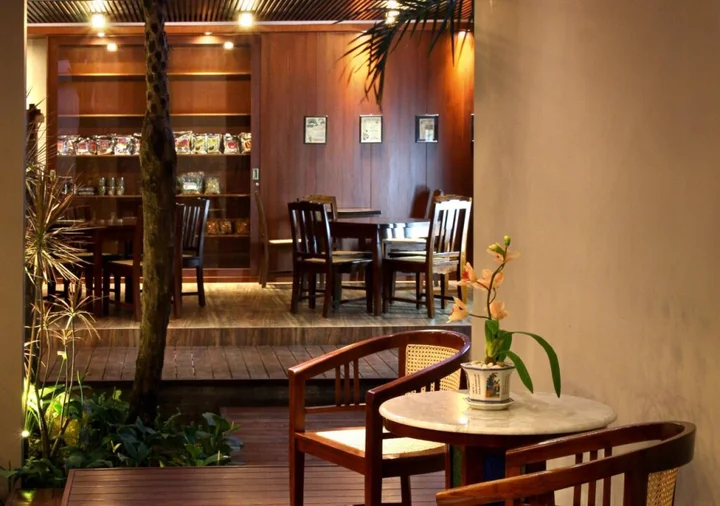 Маланг: COZY Boutique Guest House