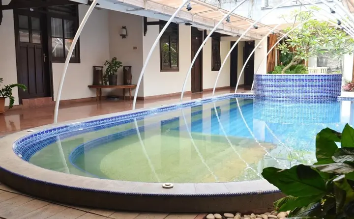 Маланг: Lovender Guesthouse