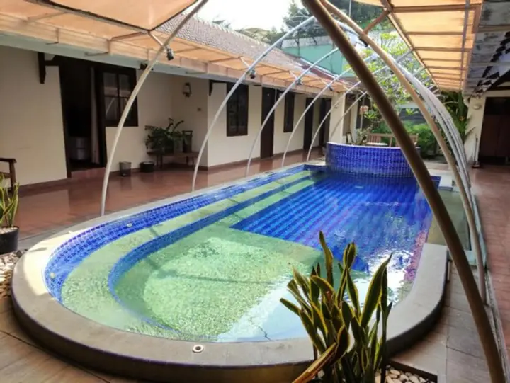 Маланг: Lovender Guesthouse