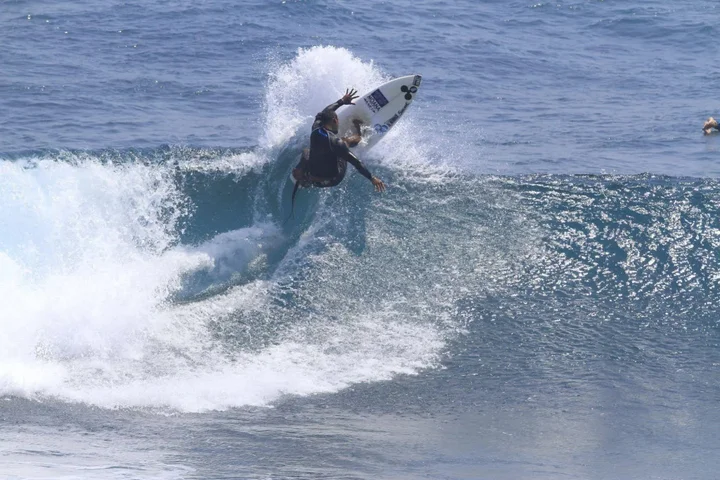Переренан: Premier Surf Camp