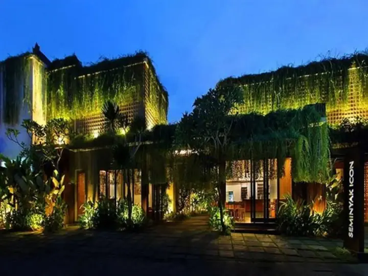 Кута: SEMINYAK ICON by Karaniya Experience