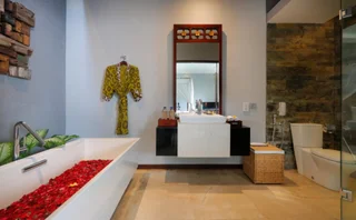 Кута: SEMINYAK ICON by Karaniya Experience