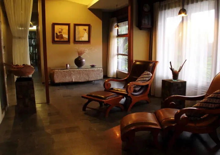 Сукохарджо: Rumah Batu Boutique Hotel