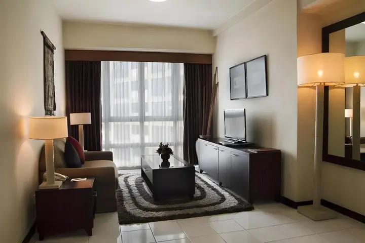 Сурабая: Verwood Hotel & Serviced Residence