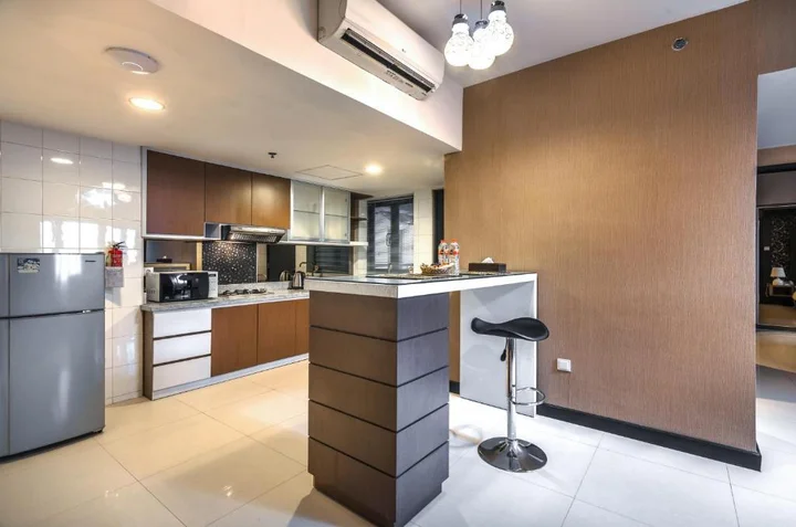 Сурабая: Verwood Hotel & Serviced Residence