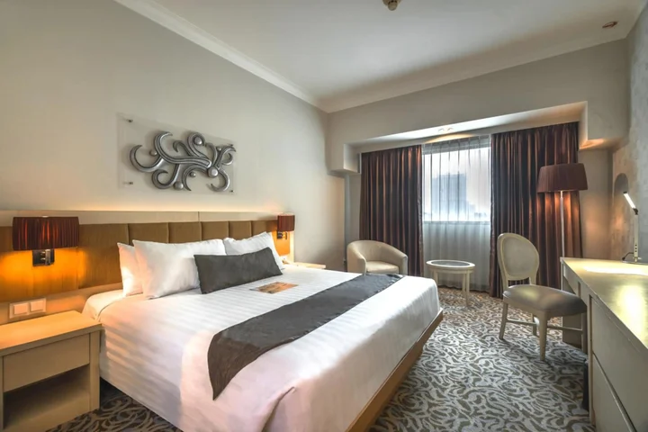 Сурабая: Verwood Hotel & Serviced Residence