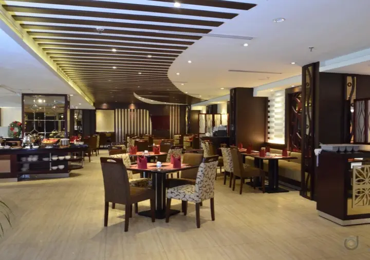 Сурабая: Verwood Hotel & Serviced Residence