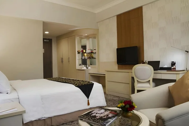 Сурабая: Verwood Hotel & Serviced Residence