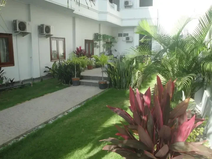 Маумере: Sylvia Hotel Maumere