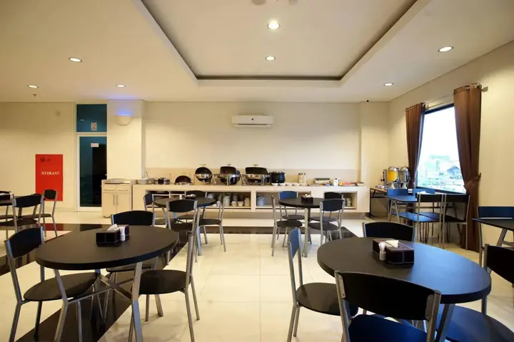 Джакарта: Hotel 88 Mangga Besar VIII by WH