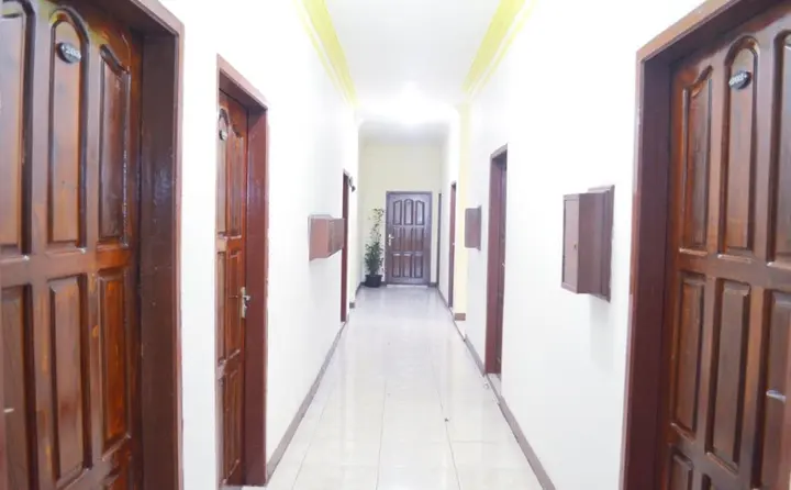 Букиттинги: Hotel Yuriko