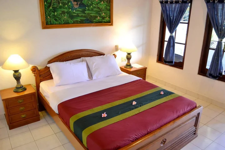 Кута: Hotel Flamboyan