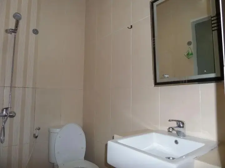 Маланг: D Pavilion Guesthouse