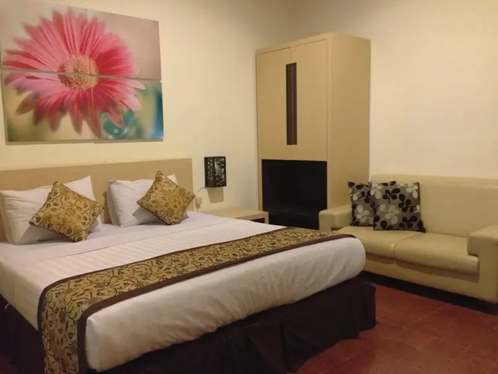 Маланг: Srikandi Guest House