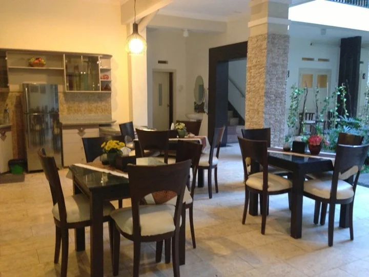 Маланг: Srikandi Guest House