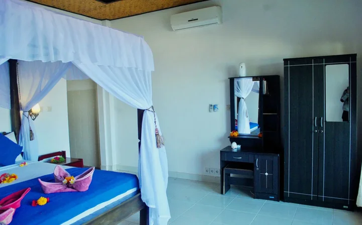 Бунутан: Titi Sedana Homestay