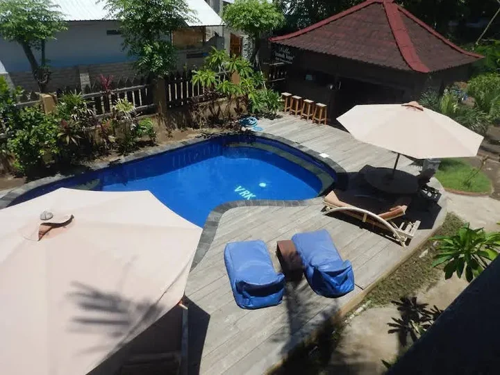 Гили Траванган: Rumah Kalua Villa